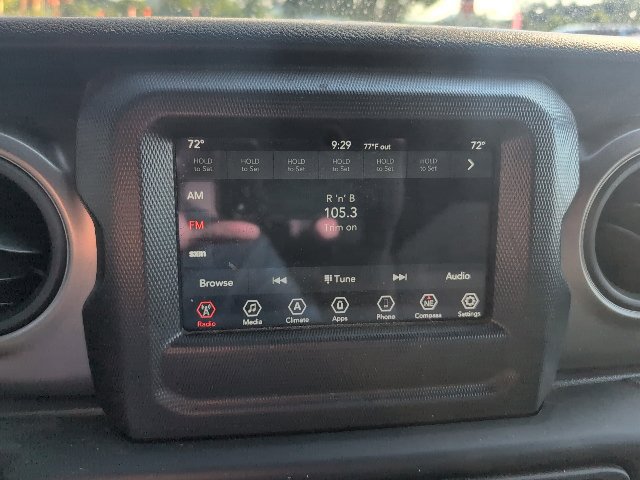 Used 2023 Jeep Wrangler Unlimited AWD/4WD image 20