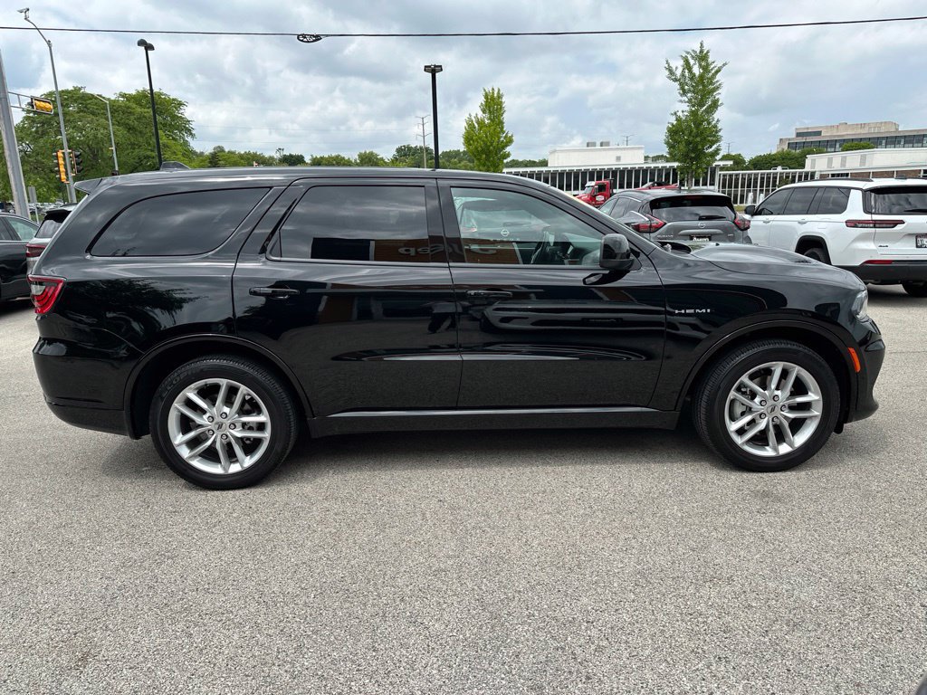 Used 2024 Dodge Durango R/T w/ Trailer Tow Group IV AWD/4WD image 6