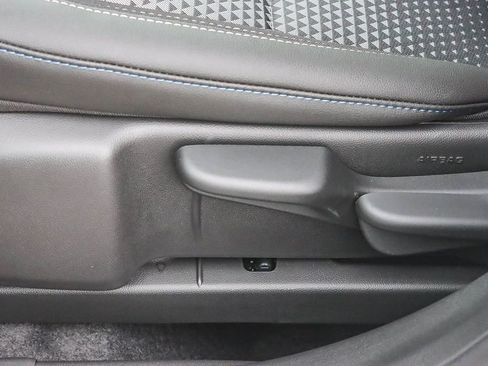 New 2026 Chevrolet Trax LT w/ Sunroof Package image 21