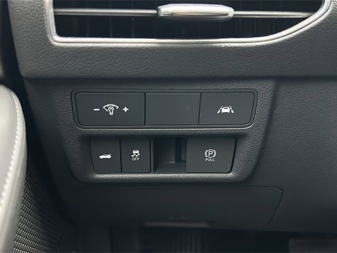 Used 2020 Hyundai Sonata Limited image 27