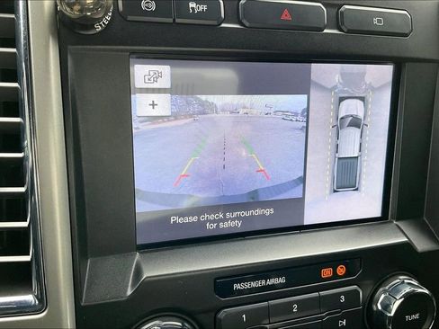 Used 2017 Ford F250 Lariat w/ Lariat Value Package image 20