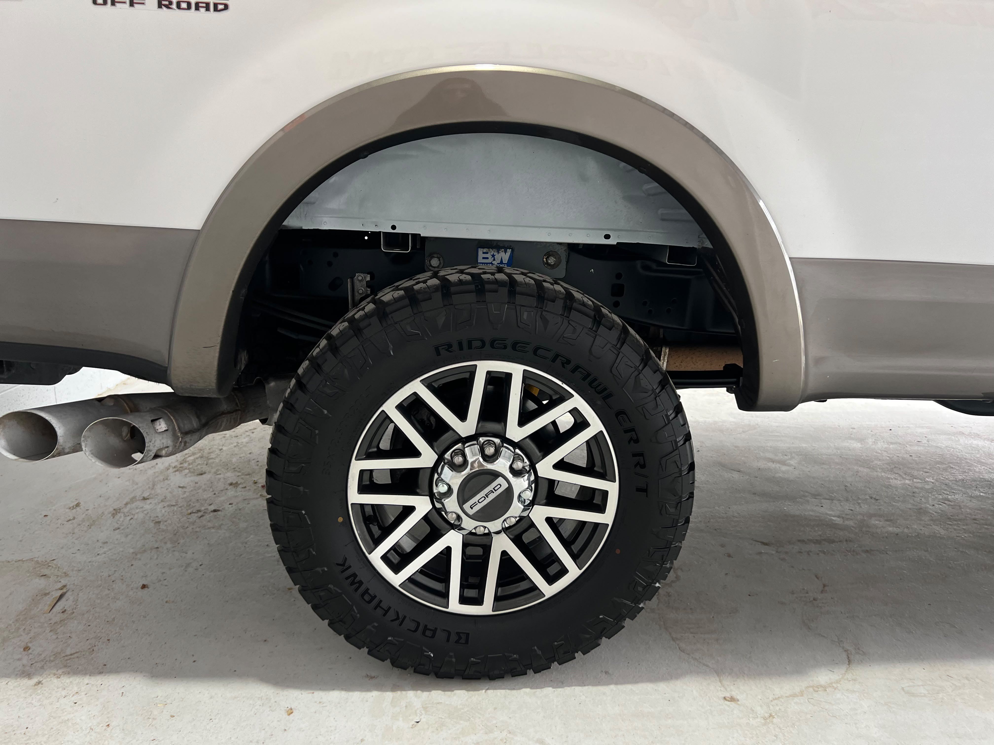 Used 2019 Ford F250 Lariat w/ Lariat Ultimate Package AWD/4WD image 10