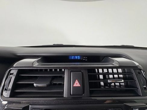 Used 2019 Toyota 4Runner Limited AWD/4WD image 22