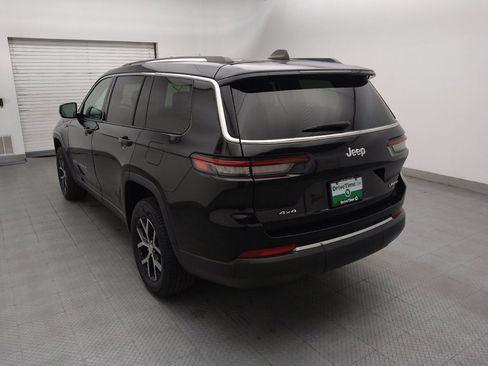 Used 2023 Jeep Grand Cherokee L Limited AWD/4WD image 5