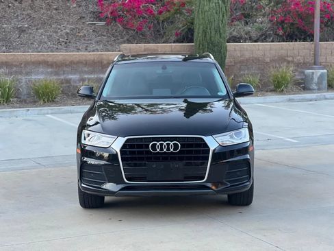 Used 2017 Audi Q3 2.0T Premium Plus w/ Premium Plus Package image 2