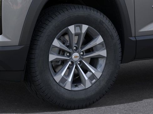 New 2026 Chevrolet Equinox LT w/ Safety and Technology Package FWD image 9