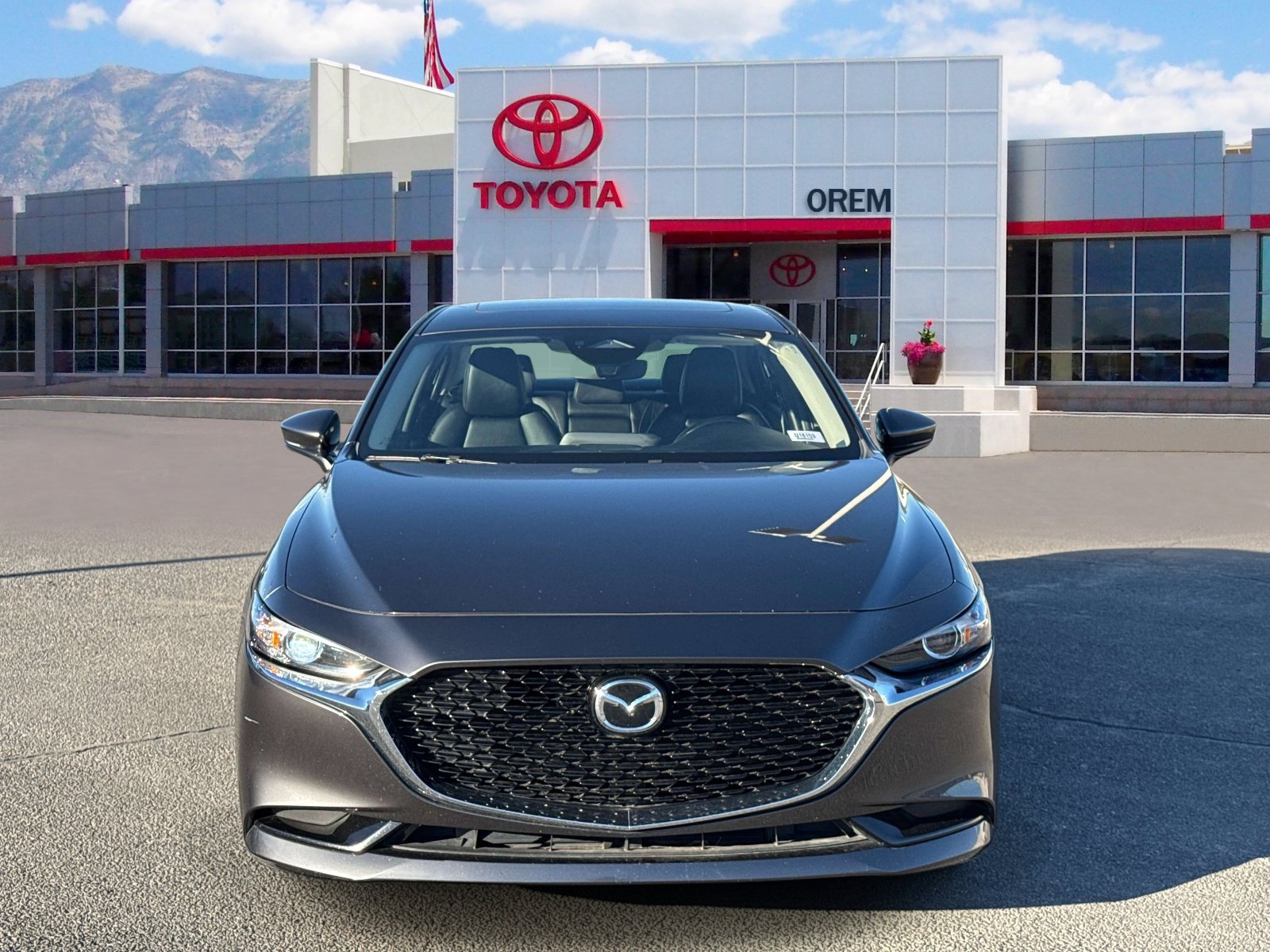 Used 2025 MAZDA MAZDA3 s FWD image 2