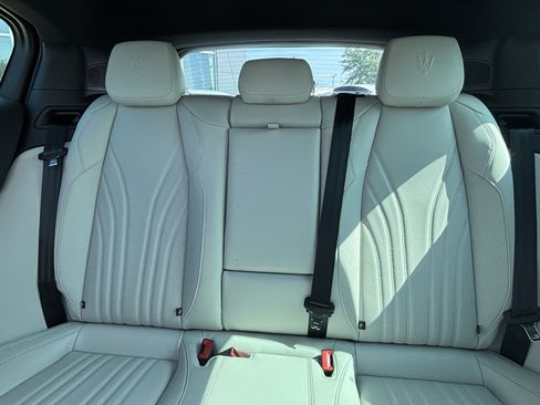 Used 2023 Maserati Grecale Modena AWD/4WD image 41
