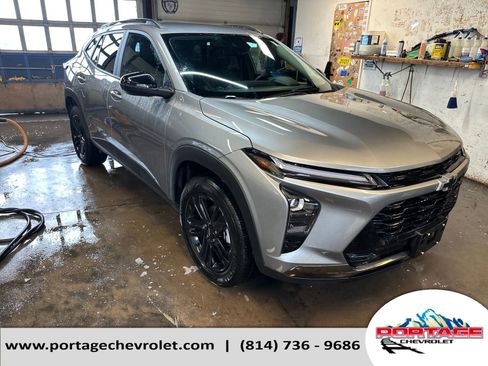 Used 2024 Chevrolet Trax ACTIV w/ Driver Confidence Package image 8