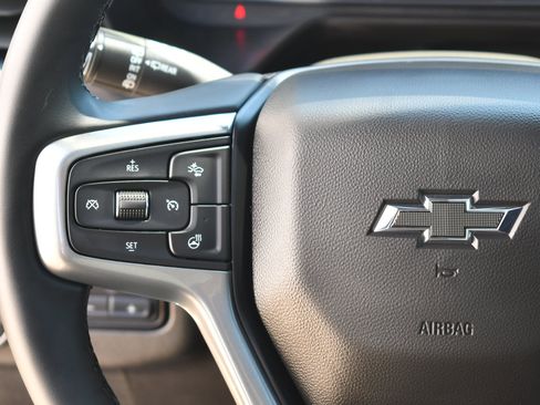 Used 2024 Chevrolet Tahoe Z71 w/ Z71 Off-Road Package AWD/4WD image 22