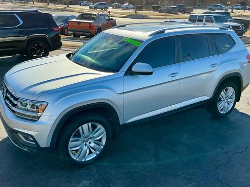 Used 2019 Volkswagen Atlas SEL image 5