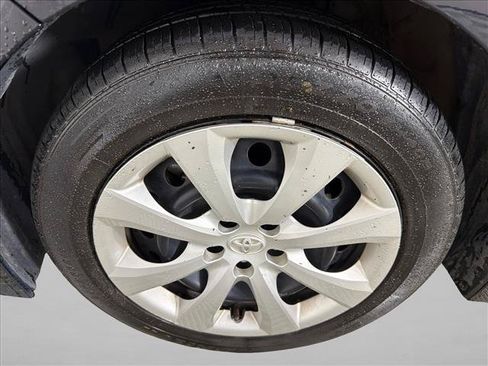 Used 2024 Toyota Corolla LE FWD image 11