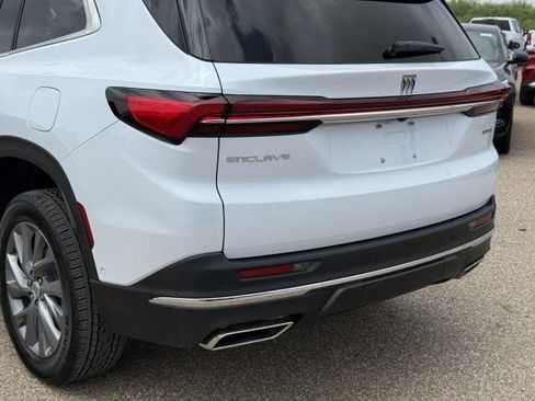 New 2026 Buick Enclave Preferred w/ Super Cruise Package FWD image 15