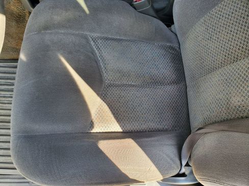 Used 2005 Chevrolet Silverado 1500 LS w/ Light Duty Power Package image 17