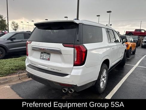 Used 2022 GMC Yukon XL Denali AWD/4WD image 4