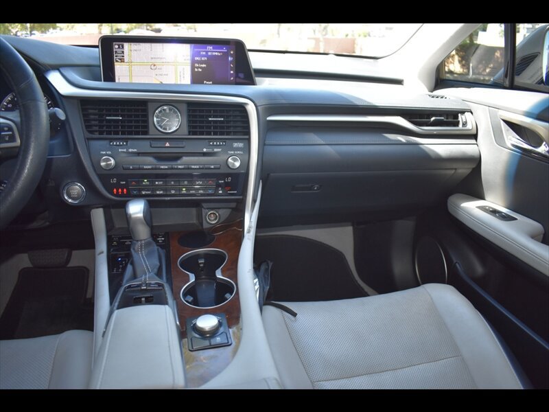 Used 2017 Lexus RX 350 FWD w/ Premium Package image 30