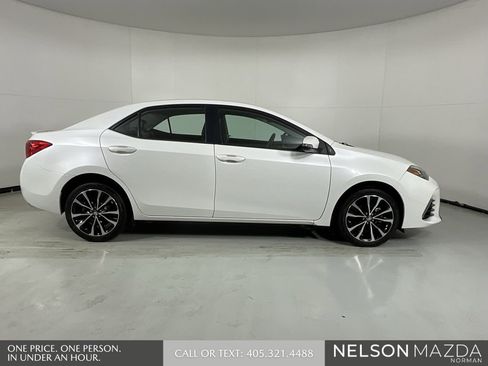 Used 2019 Toyota Corolla SE image 8