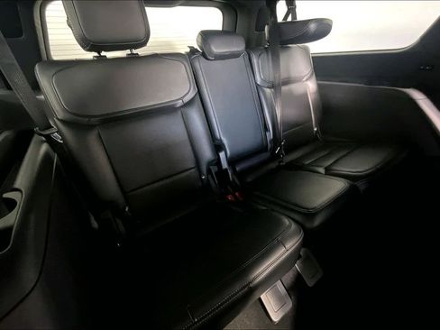 Used 2025 Ford Expedition Max Platinum w/ Stealth Appearance Package AWD/4WD image 27