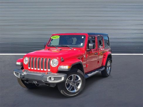Used 2021 Jeep Wrangler Unlimited Sahara image 1
