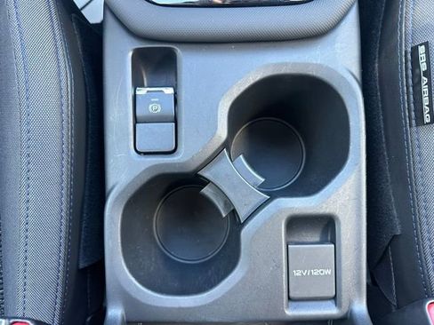 Used 2025 Subaru Forester Premium image 35