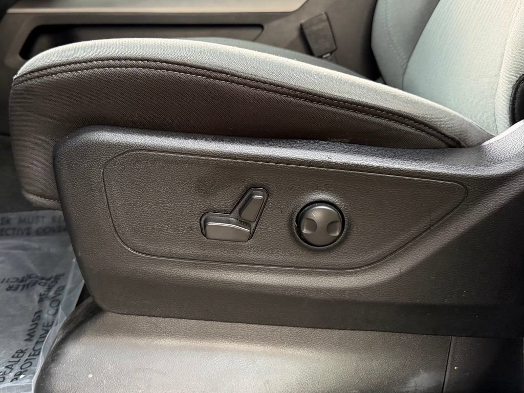 Used 2022 RAM 1500 Big Horn RWD image 29