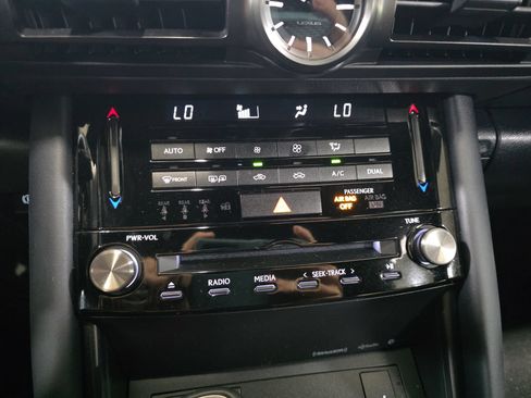 Used 2025 Lexus IS 350 F Sport w/ Navigation Package AWD/4WD image 23