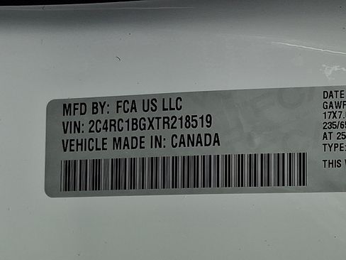 Used 2026 Chrysler Pacifica Select FWD image 19