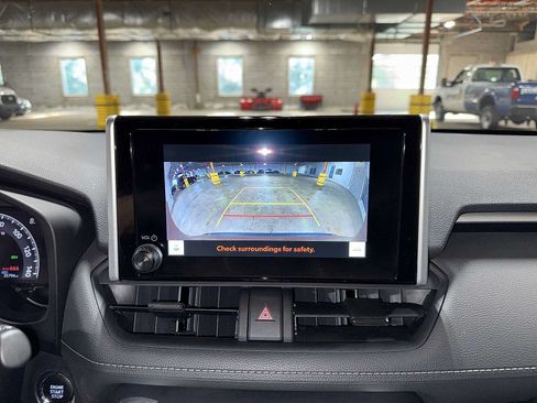 Used 2023 Toyota RAV4 XLE FWD image 24