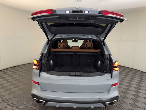 Used 2024 BMW X5 xDrive40i w/ M Sport Package AWD/4WD image 22