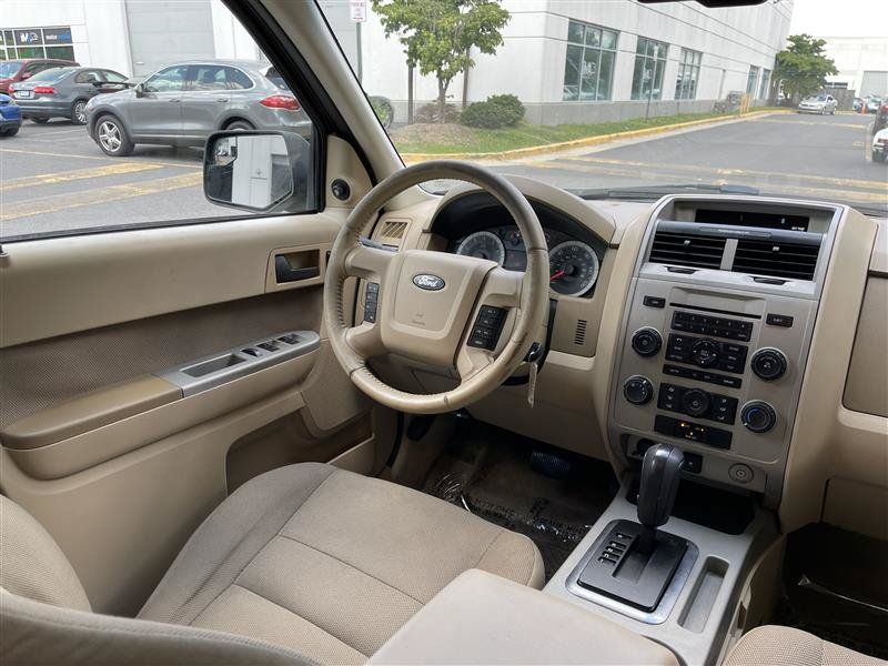 Used 2010 Ford Escape XLT FWD image 22
