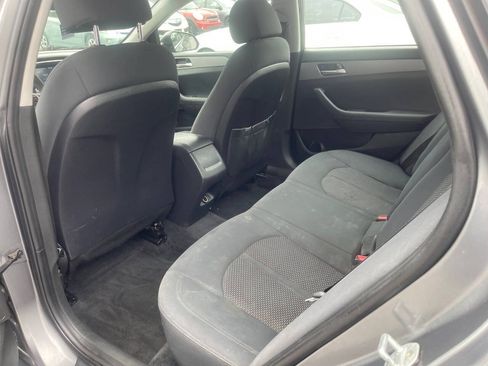 Used 2019 Hyundai Sonata SE FWD image 18