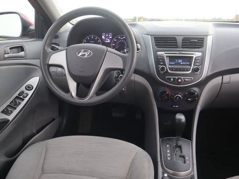 Used 2017 Hyundai Accent SE FWD image 26