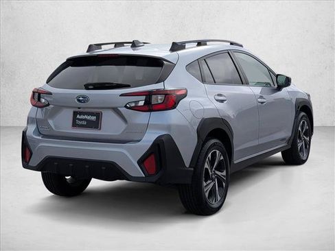 Used 2024 Subaru Crosstrek 2.0i Premium AWD/4WD image 5