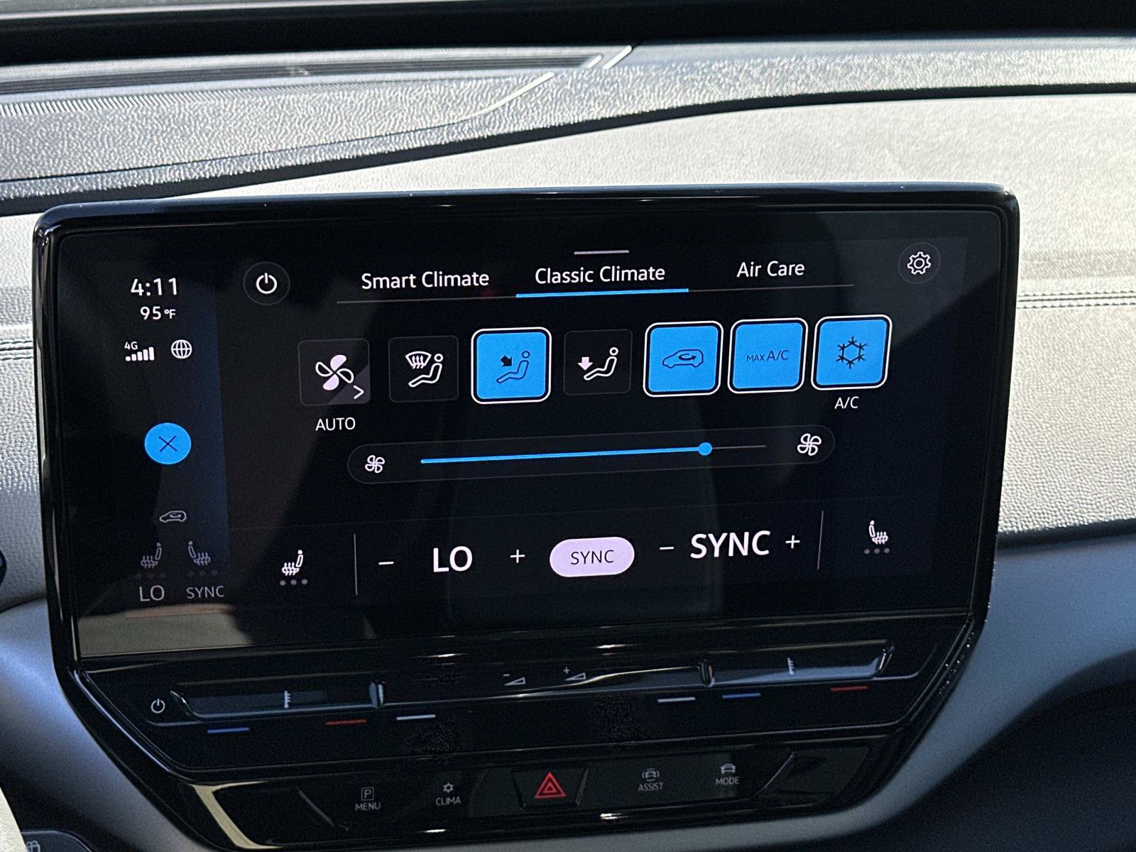 Certified 2023 Volkswagen ID.4 Pro RWD image 11