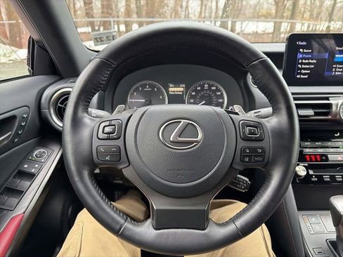 Used 2022 Lexus IS 300 300 w/ Premium Package image 20