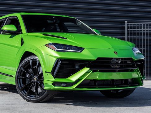 Used 2024 Lamborghini Urus S image 5
