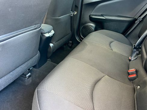 Certified 2022 Toyota Prius LE FWD image 12