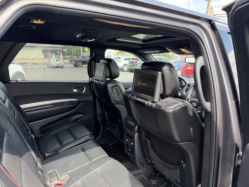 Used 2017 Dodge Durango R/T AWD/4WD image 9