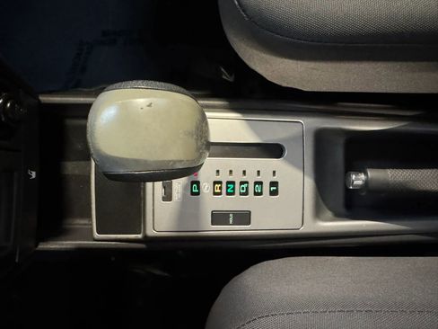 Used 2011 Chevrolet Aveo5 LT w/ Power and Convenience Package FWD image 18