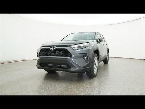 Used 2025 Toyota RAV4 XLE Premium image 24