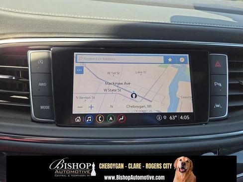 Used 2023 Buick Enclave Premium AWD/4WD image 23