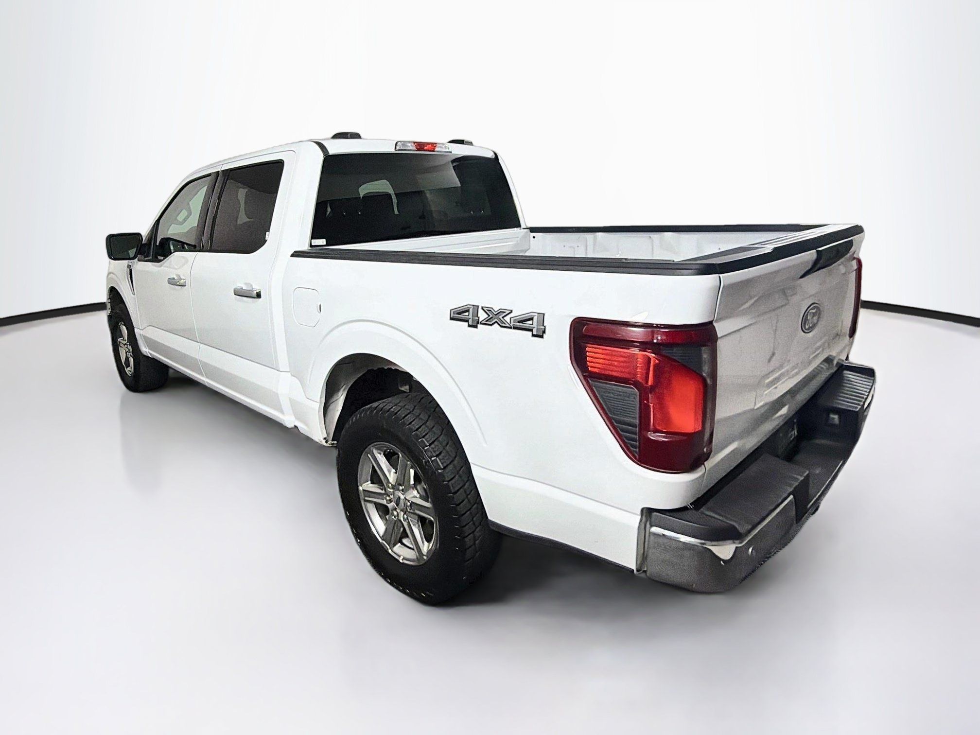 Used 2025 Ford F150 XLT w/ Equipment Group 301A Standard AWD/4WD image 5