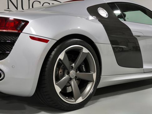 Used 2011 Audi R8 V10 AWD/4WD image 57