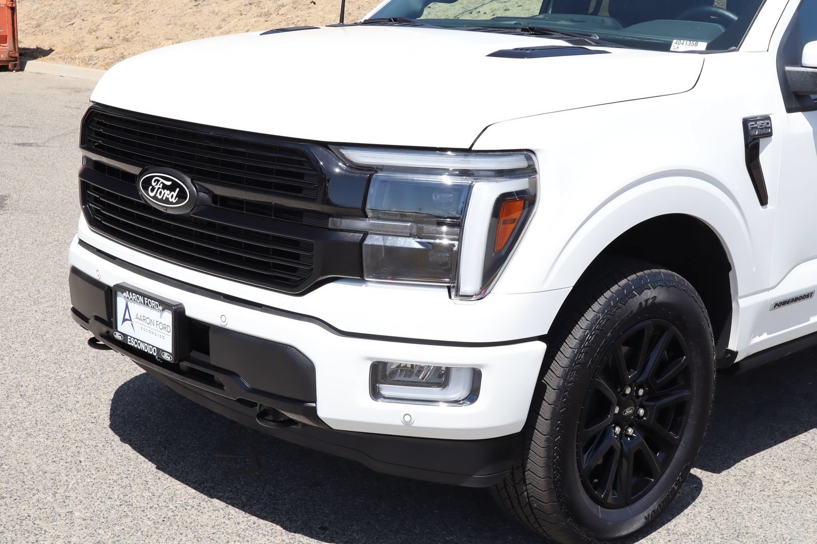 Used 2025 Ford F150 Platinum AWD/4WD image 8