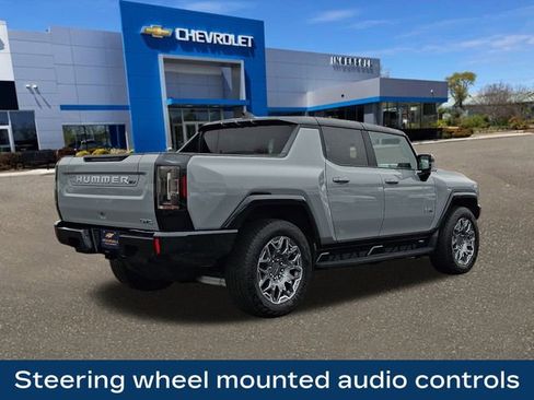 Used 2024 GMC Hummer EV 3X image 9