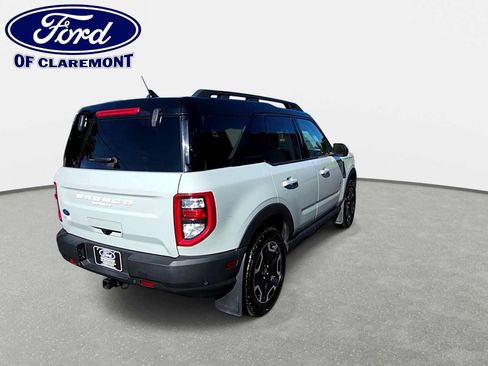 Used 2022 Ford Bronco Sport Outer Banks w/ Tech Package AWD/4WD image 7