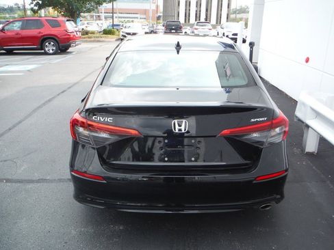 Used 2024 Honda Civic Sport image 7