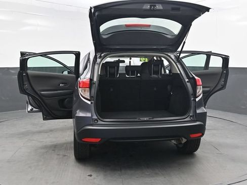 Used 2019 Honda HR-V LX image 45
