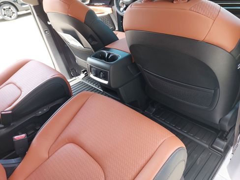 New 2026 Kia Carnival SX Prestige FWD image 12