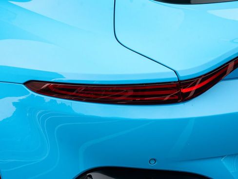 Used 2019 Aston Martin V8 Vantage Coupe RWD image 17